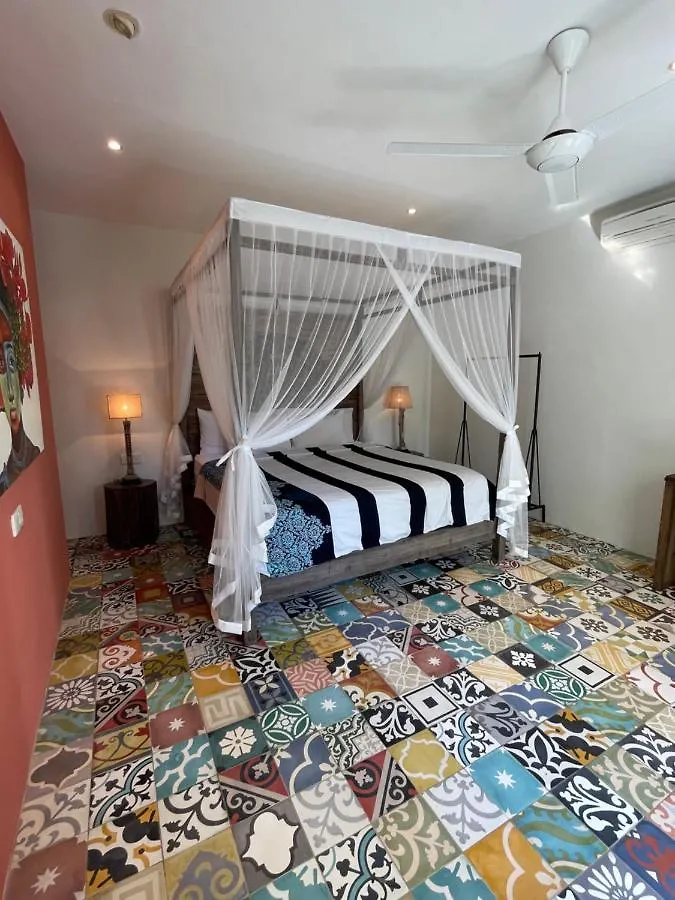 Villa Sassy Seminyak  0*, Seminyak (Bali)